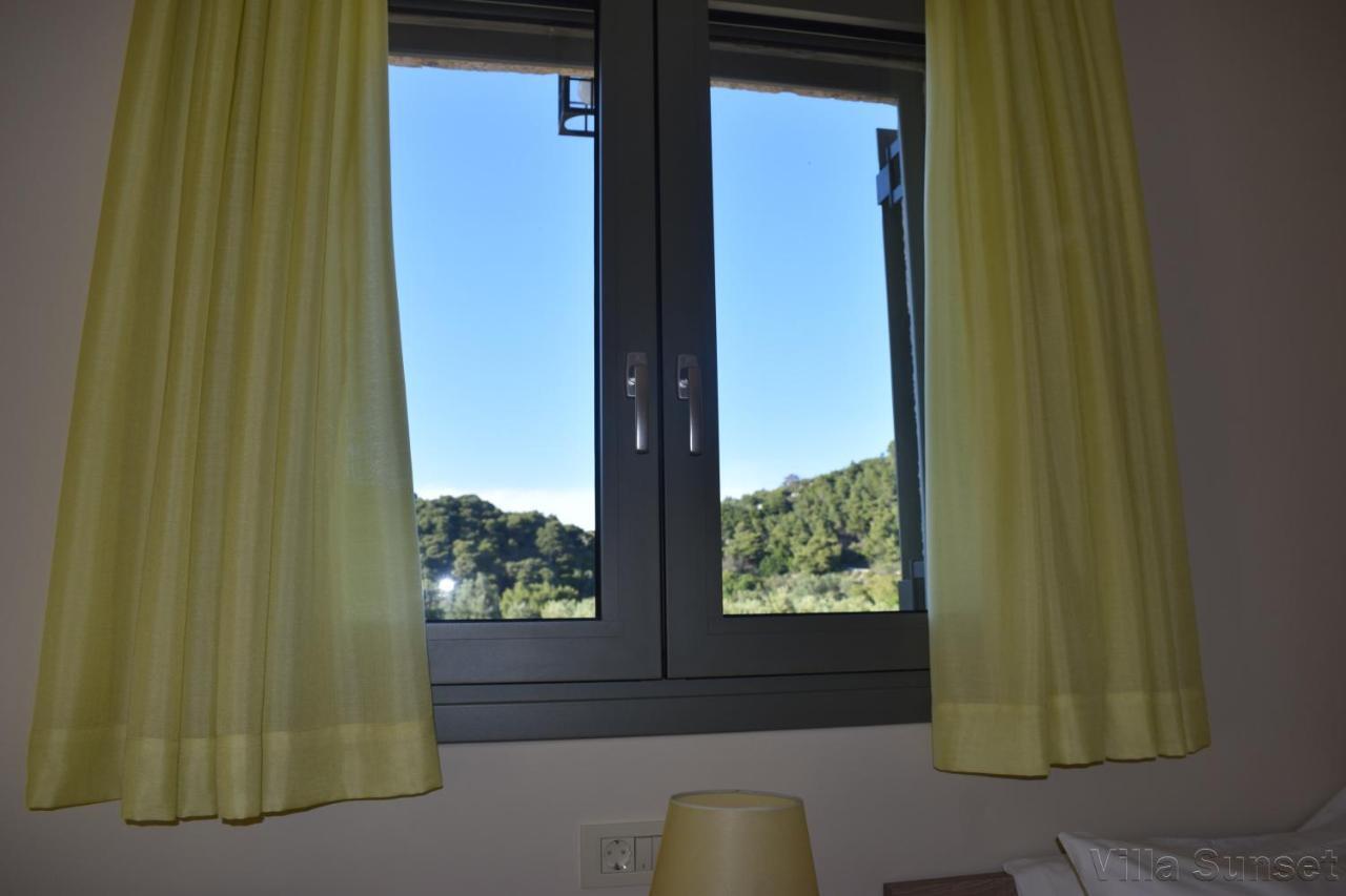 Villa Tramonto Keri ภายนอก รูปภาพ