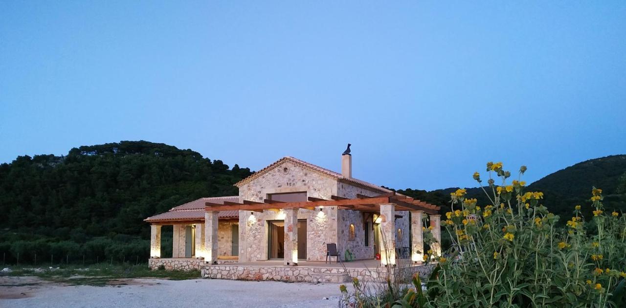 Villa Tramonto Keri ภายนอก รูปภาพ